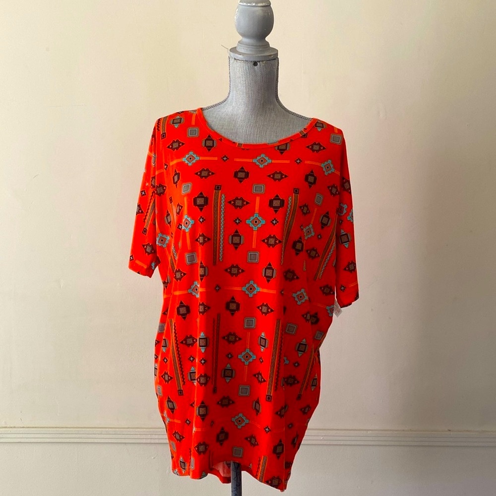 LuLaRoe “IRMA” HIGH-LOW TUNIC OVERSIZED TOP SIZE EXTRA SMALL 🌟NWT🌟